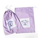 Saquinho Tribeca p/ Roupa de bebê c/ Borboleta Bordada Lilás/Branco - 2 Peças