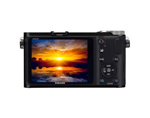 Miniaturas fotogr&aacute;ficas com qualidade - Com um visor AMOLED de tr&ecirc;s polegadas